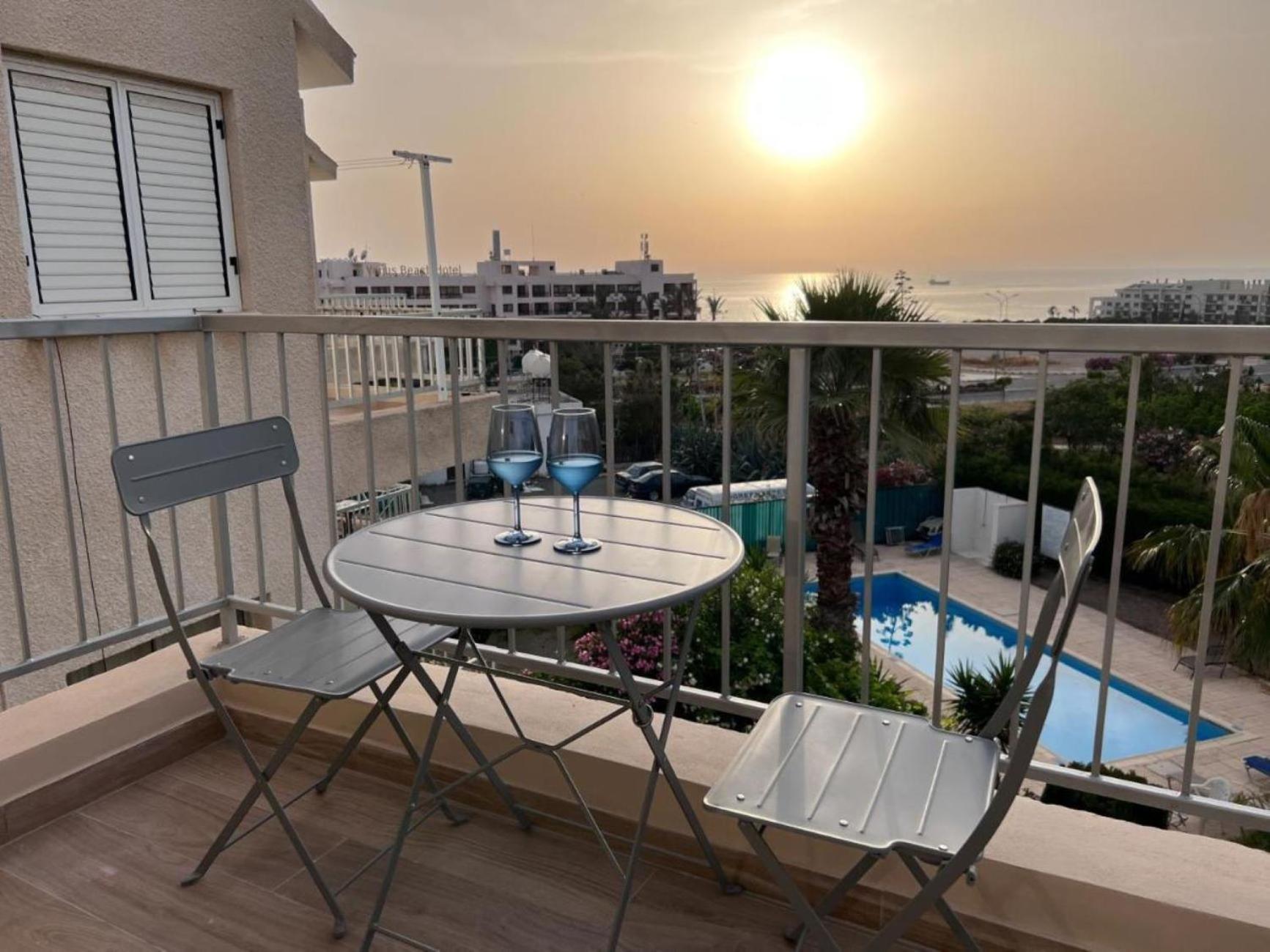 H&O Diamond Complex Sea View Apartment Pafos Zewnętrze zdjęcie